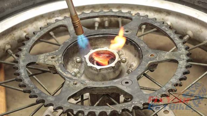 How To Change The Rear Wheel Bearings On Your Dirt Bike | FYDB