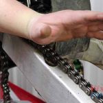 Place Forearm On Chain
